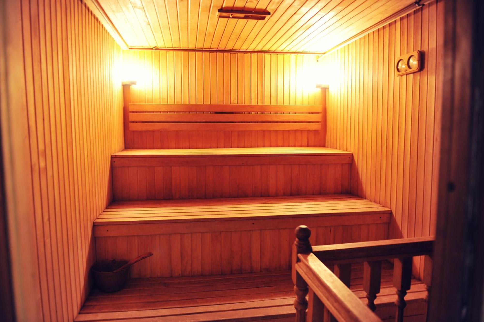 Hotel Koral แชร์นิฟซี ภายนอก รูปภาพ